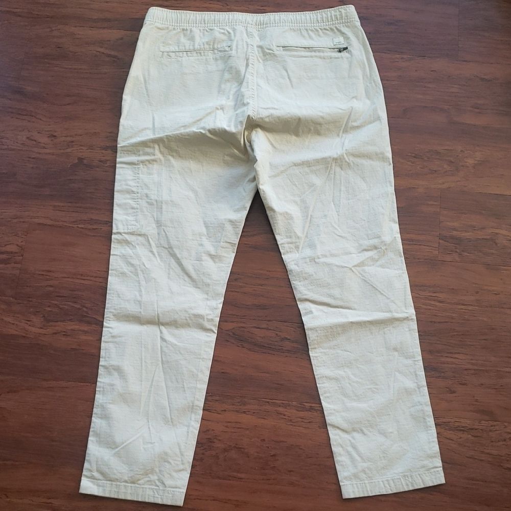 Vuori Women's Sesame Chic Feminine Trendy Retro Ripstop Athleisure Pants Size XL - Picture 7 of 8